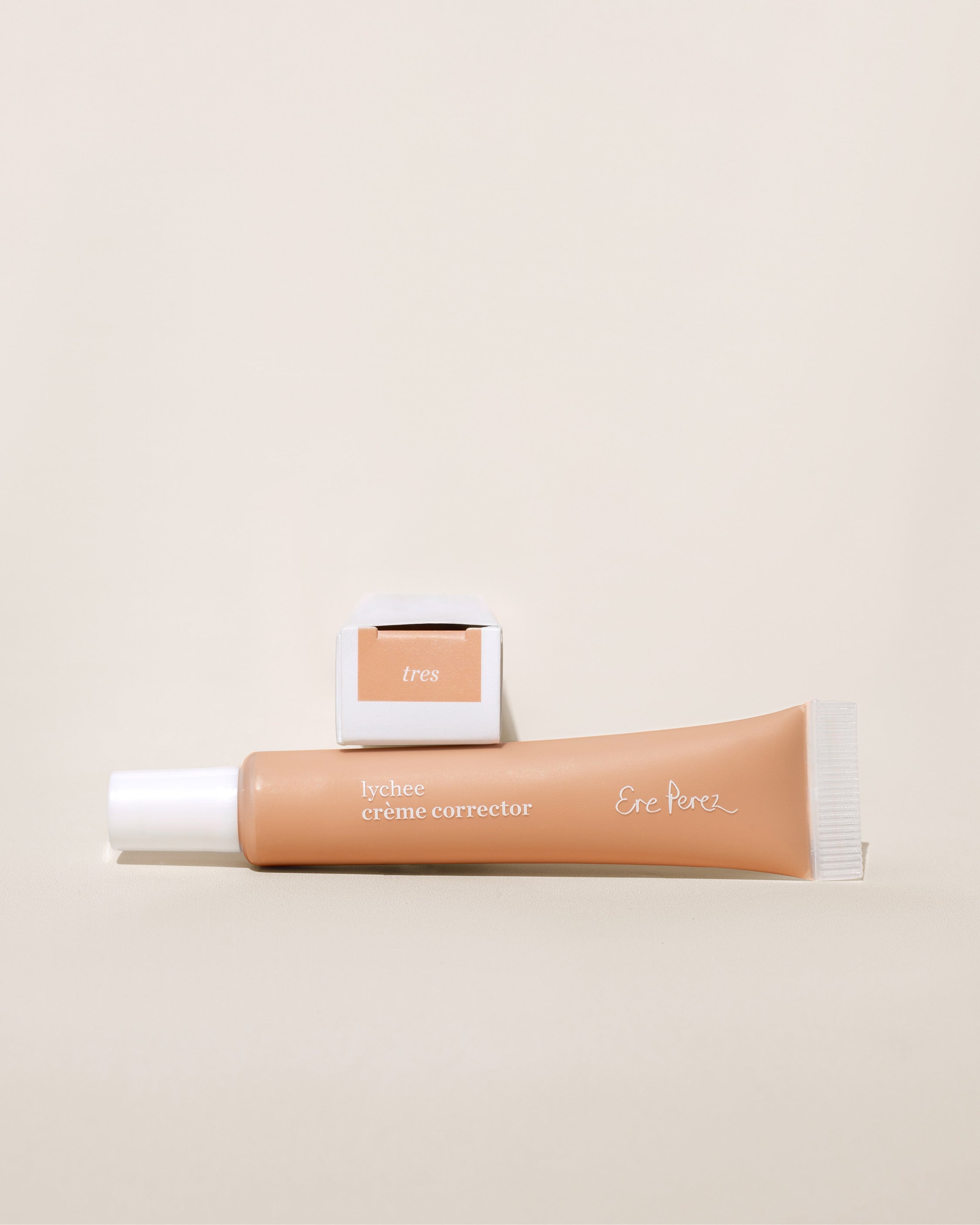 lychee crème corrector